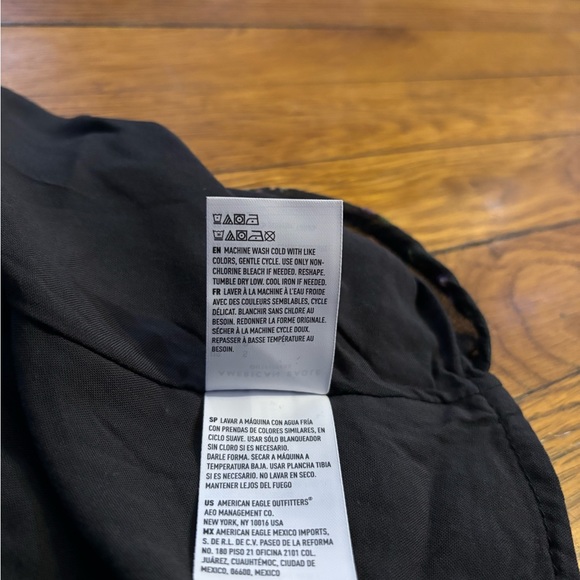 American Eagle floral dress vneck ruffle collar gray purple cottage Small NW/OT - Picture 5 of 5